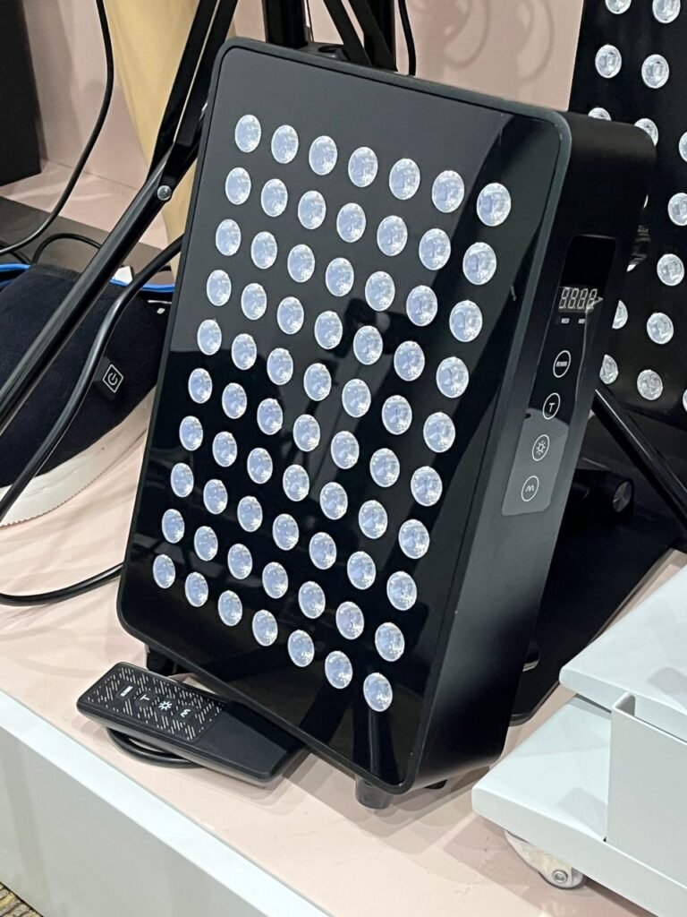 300w half body red & near infrared light therapy panel (70 leds)