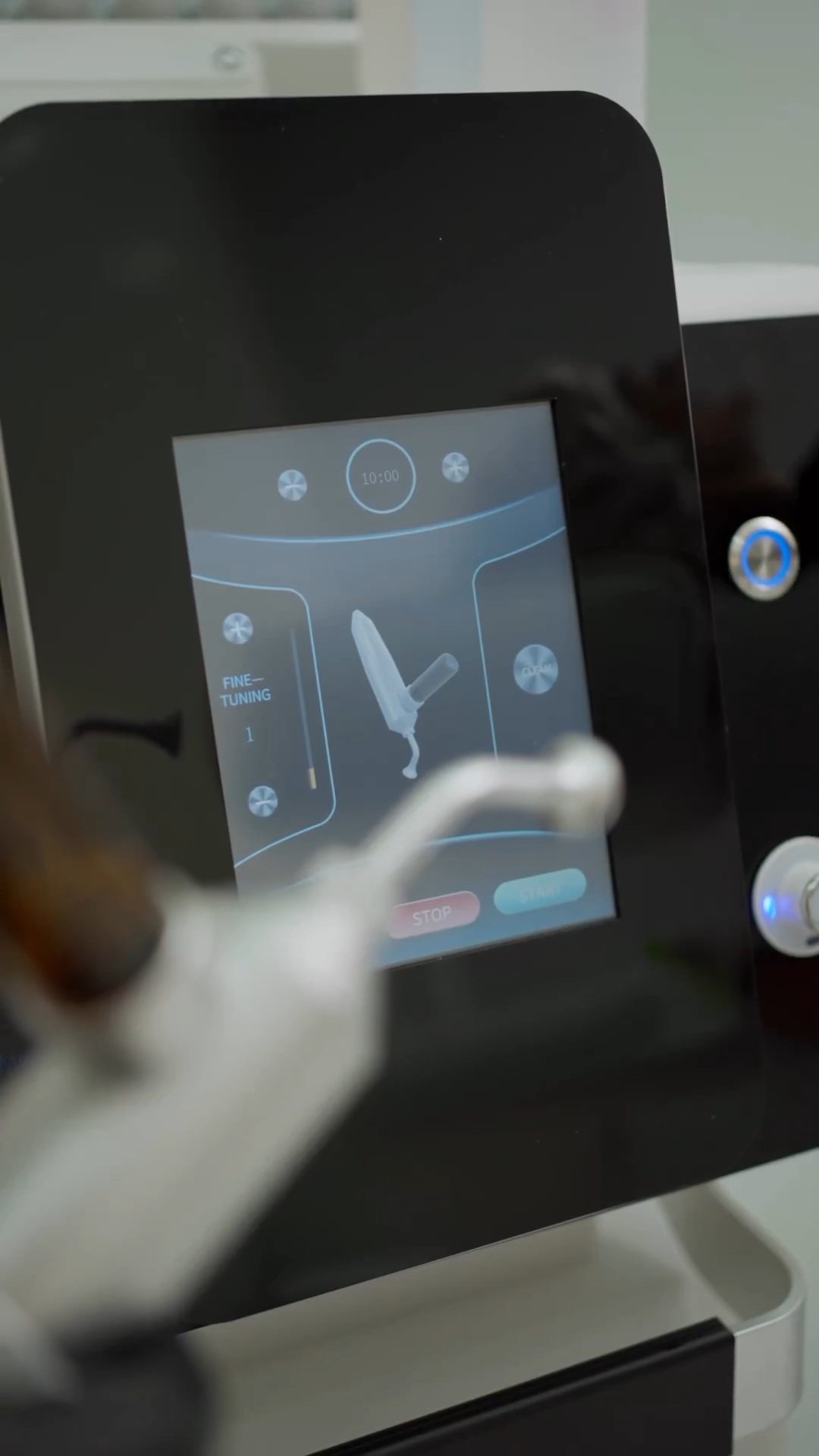 Advanced 9 in 1 Hydrafacial Machine | Professional Multifunction Skin Care Platform - Image 10