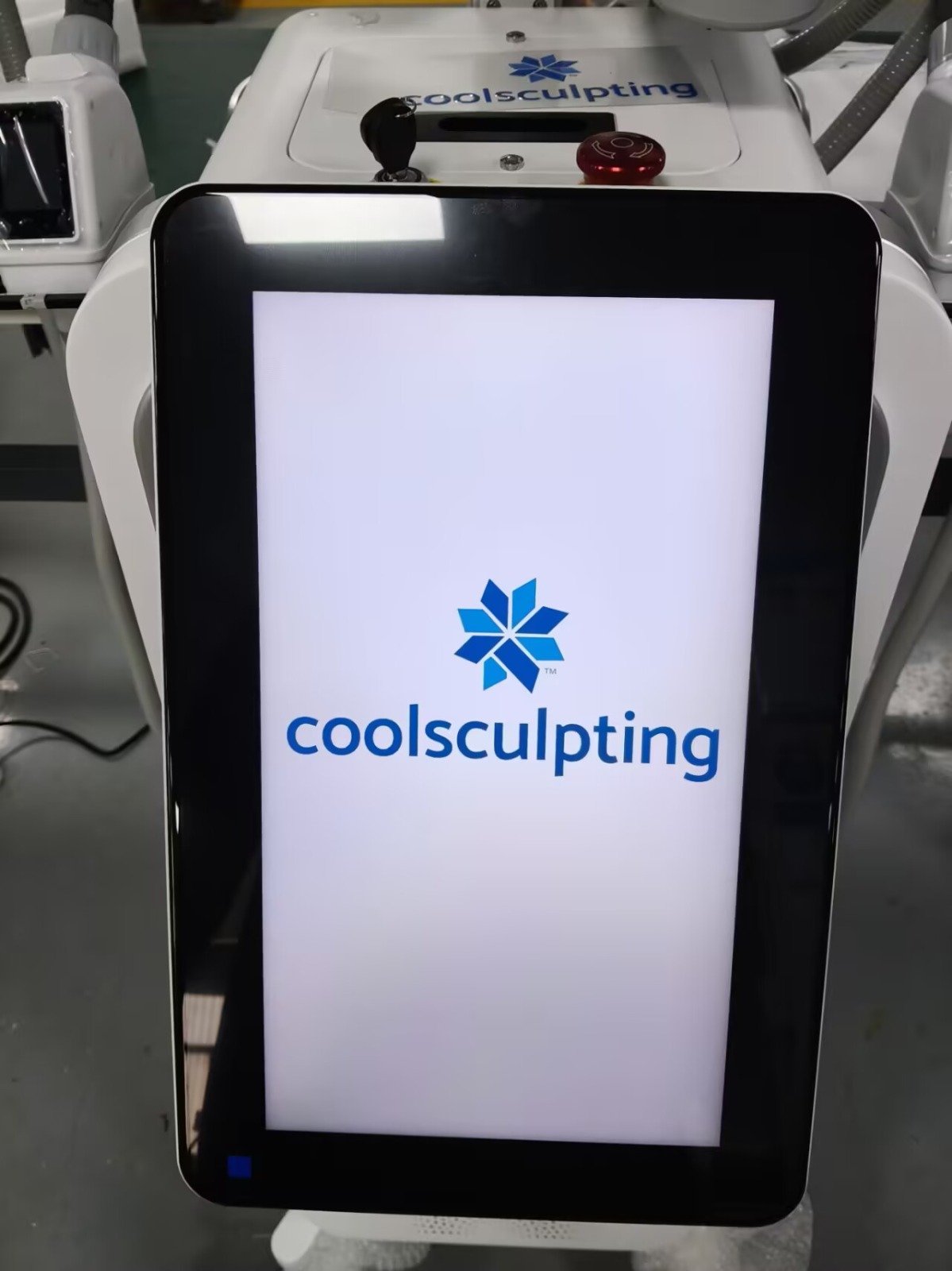 Cool sculpt fat freeze machine